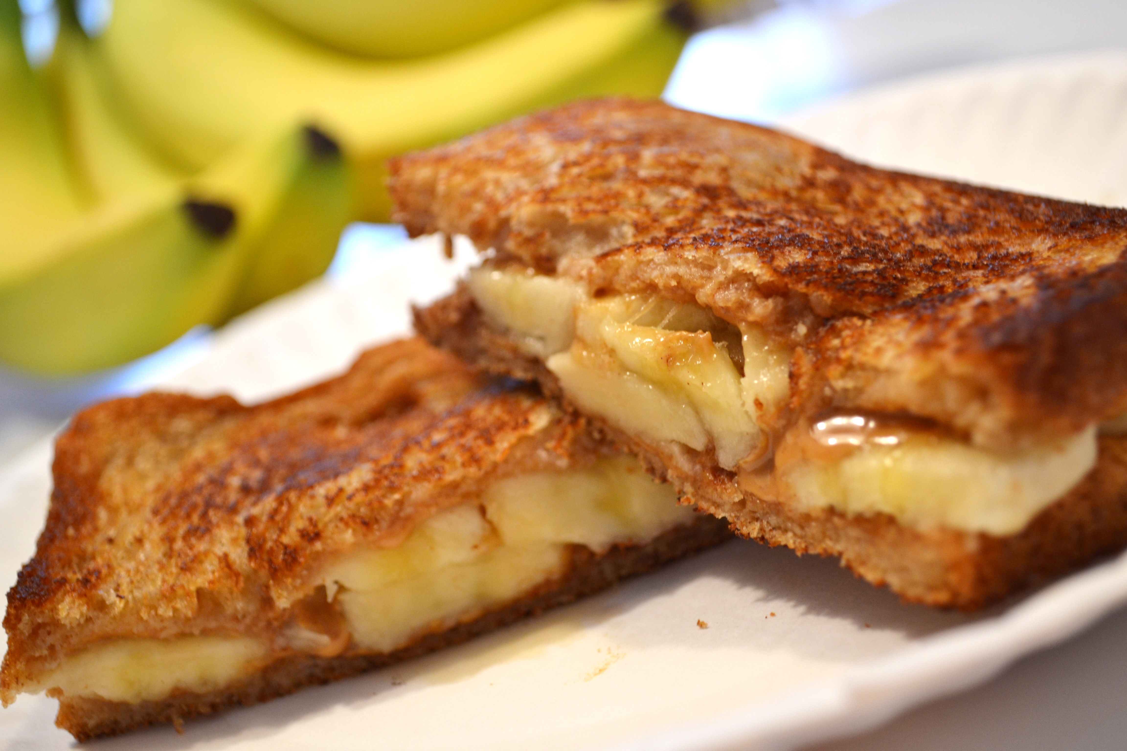 Grilled Peanut Butter Banana Sandwich